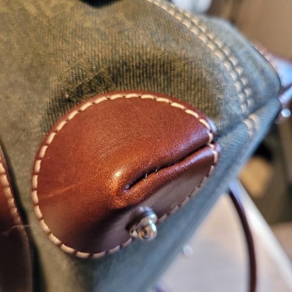 Dooney & Bourke Vintage Double Pocket Satchel w/ Flap, & Wristlet, EUC!! - Picture 10 of 12